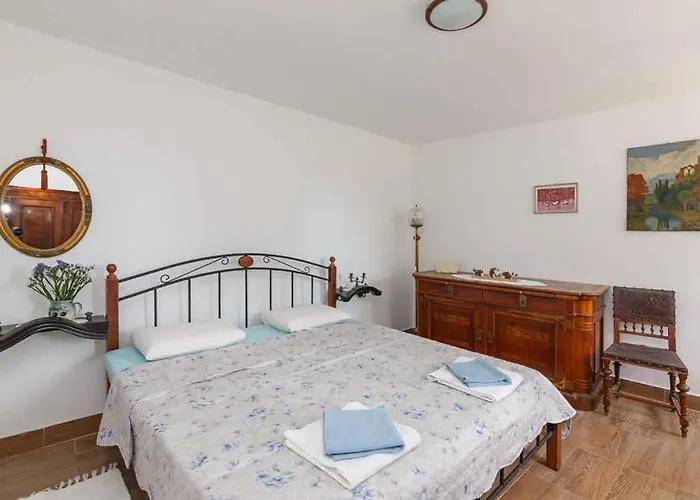 Unit_type_terraced_house With Pool 55425 * Grižane